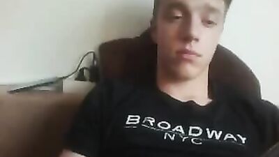 Handsome Amateurs Cumming for Cash!