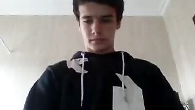 Gay Porn Video: Amateur Ass Play Handjob Revenge!