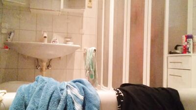 Markus Pelz In The Bathroom 2: Amateur Gay Porn Adventure