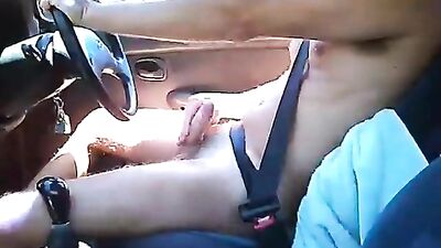 Driving And Jacking: Amateur Cum Shots Handjob
