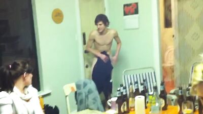 Gay Porn Amateur Show - Muscle Boys Peeking Fun!