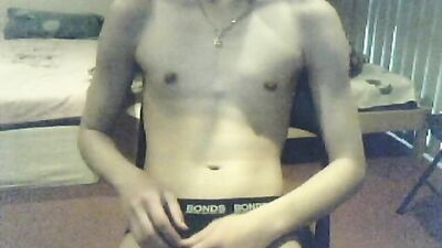 Gay Asian Boy Jizzing Off: 18yo Teens Handjob Exposed!