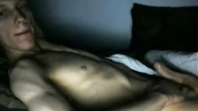 Gay Porn: Horny Amateur Web-Cam Boy - XXX Action!