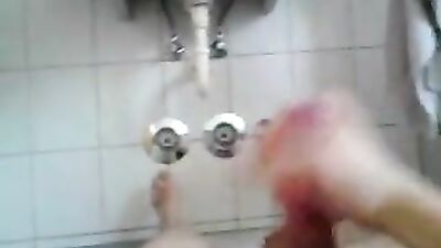 Markus Pelzs Hot Flip: The Amateur Porn Star