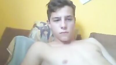 Polish Hottie: Handjob Amateur Fun - A Gay Porn Video!