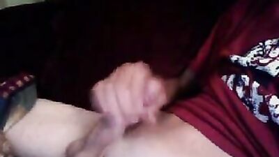 Blond Teen Cumshots Handjob - Convincing Him On Cam!