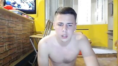 Handjob Amateurs: Double-Stuffed!