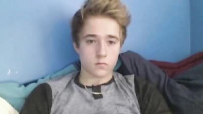 Young Blond Cum Dripper: Sensual Cam Shot!