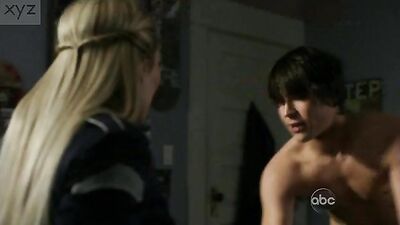 Logan Huffmans Gay Porn Adventure: Exploring His Sexuality!