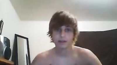 College Boyfucks Girlfriend While Texting - Gay Porn Parody!