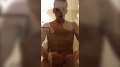 Cumming Cutie: Passionate Jack-Off Session!