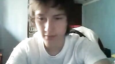 Young Cum King: Smooth Wanks and Explosive Finish!