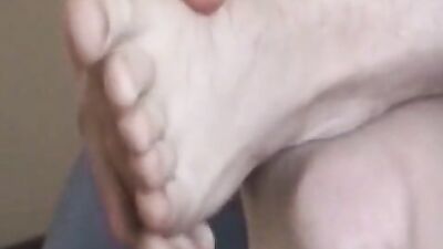 Swetts Sexy Boy Returns - Handjob Solo Adventure!