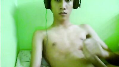 Asian Cuties Jizz Fest - Hand Job and Camming!