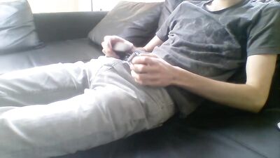 Gay Porn - Teen Matter Hand Job Cum Shots (190 characters)