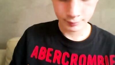 Hairy Web-Cam Porn: Nice Hair and More!