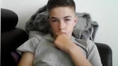 Handjob Solo Web-Cam Next Cutie: Online Nude Fun!