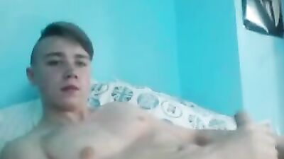 Gay Porn Video: Cute Web-Cam Boy =====================================
