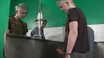 Raw Amateur Cock - The Ultimate Gay Porn Experience!