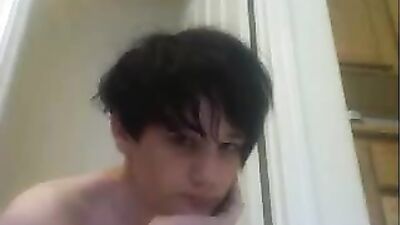 Cum Shots Handjob Solo: Teen Smoothies Cum on Cam!