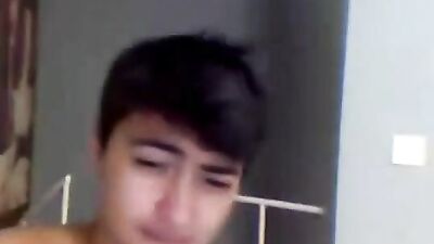 Young Asian Boy Cumming on Cam: Pretty Teen Pleasure