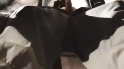 Classroom Cum Shots: Pupils Wank and Cum in the Desk!