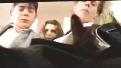 Classroom Cum Shots: Pupils Wank and Cum in the Desk!