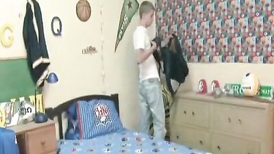 Gangbang in Gay College Dorm! Bareback Cum Shots Handjob Oral, Anal, Blowjobs