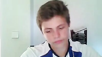 Hot Portuguese Cutie Cums on Cam! Burning Doggie Ass!