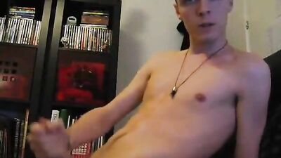 Horny Hottie Cums Again!,