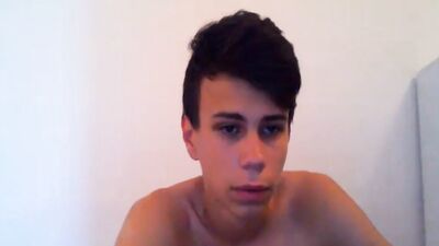 Young and Curious: Uncovering Web-Cam Cuties Hidd*en Desires