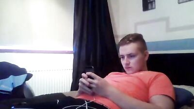 Rubs a bit: Web-Cam Gay Porn Video - Watch the Hot Men in Action Now!