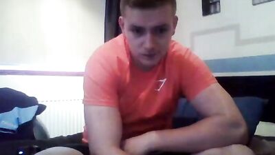 Rubs a bit: Web-Cam Gay Porn Video - Watch the Hot Men in Action Now!