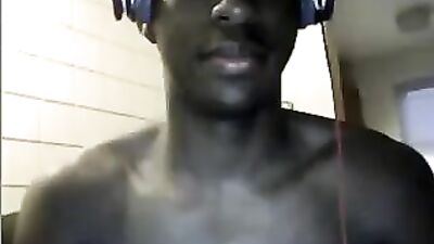 Black Amateur Big Cocks: A Cam Boy Experience