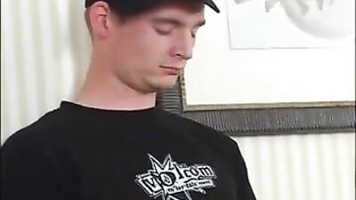 Str8 Cumshot: A Blow Job for the Straight Boy!