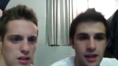 Interview with Freshmen Roomies - The Beginning!