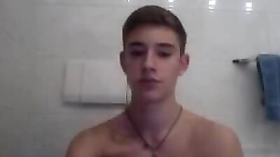 Gay Italian Bubble Ass Boy with Long Cock - Sexy New Cutie on Cam!