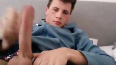 Hands on Cam - Amateur Cum Shots!