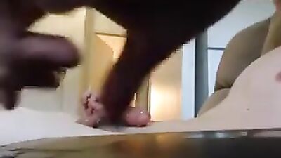 Gay Porn Amateurs - Cum Shots and Handjobs! [39 characters]