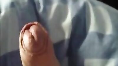 Big Skin Solo Cum Shots: Amateur Gay Porn Adventure