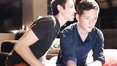 Gangbang Fantasy: Frat Guys Web-Cam Gay Couple Revealed!