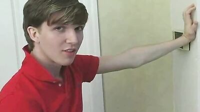 Sausage Extravaganza: Hardcore Gay Oral Action