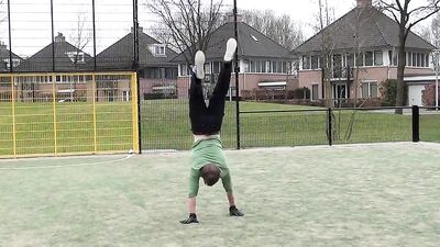 Jerromes Juicy Big Ass - Unleashed in Tight Jeans