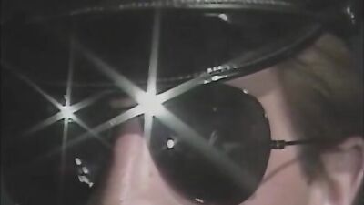 Leather Fetish Bareback Action: Kevins Classic SM Scene Returns!