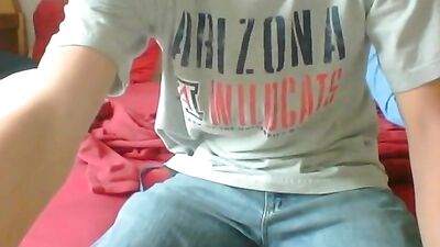 Arizona Wild Boy Cumshots Handjob Solo