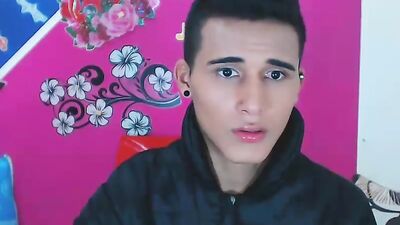 Chris Shows: Hard & Raw with Hot Men