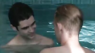 Wet Dreams in the Public Pool!