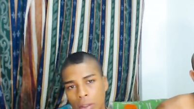 Web-Cam Oral Delight: 2 Horny Lovers Gay Porn Adventure!