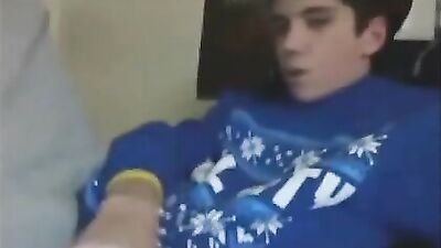 GayPornCam2073 - AmatureCumShotsHandjob Gay Porn Videos