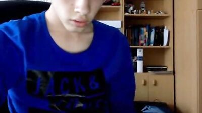 Young Gay Boy Webcam Cum Shot